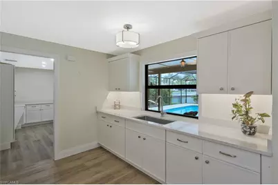 480 Oak Ave, Naples, FL 34108 - Photo 12