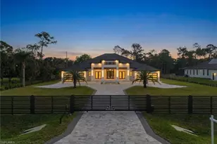 1874 39th St SW, Naples, FL 34117 - Photo 4