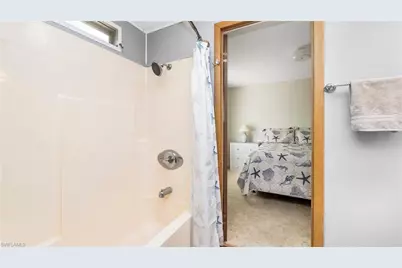 250 Indian Key Ln, Naples, FL 34114 - Photo 22