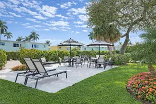 250 7th Ave S, Naples, FL 34102 - Photo 24