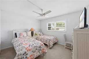 1318 Myerlee Country Club Blvd, Fort Myers, FL 33919 - Photo 4