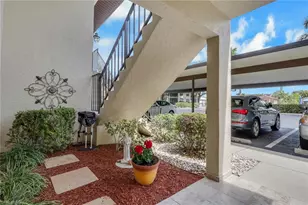 4240 Chantelle Dr, Naples, FL 34112 - Photo 28