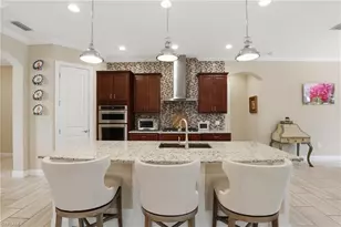 2303 Somerset Pl, Naples, FL 34120 - Photo 14