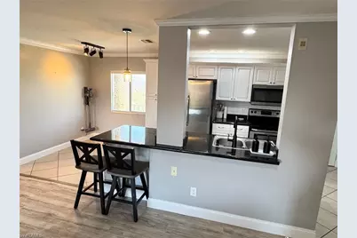 2366 E Mall Dr #514, Fort Myers, FL 33901 - Photo 4