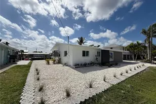 2823 Janet St, Matlacha, FL 33993 - Photo 16