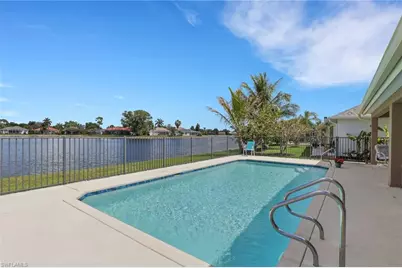 642 Lambton Ln NE, Naples, FL 34104 - Photo 24