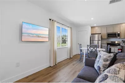 1046 Periwinkle Way, Sanibel, FL 33957 - Photo 14