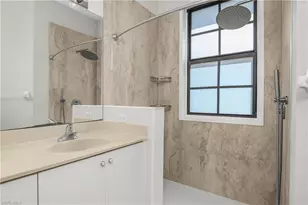 15186 Summit Pl Cir, Naples, FL 34119 - Photo 10