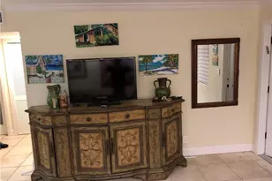 1180 Diana Ave, Naples, FL 34103 - Photo 12