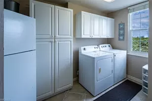 269 Vintage Bay Dr, Marco Island, FL 34145 - Photo 28