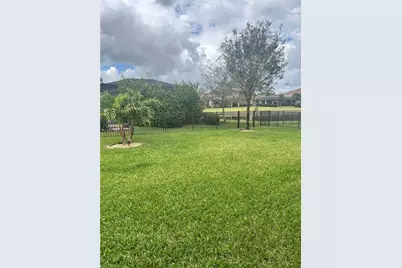 2105 Clementine St, Naples, FL 34120 - Photo 20