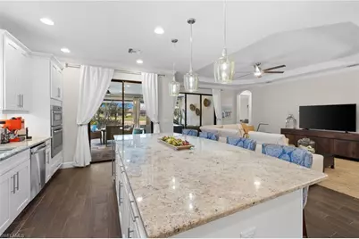 8685 Dilillo Ct, Naples, FL 34119 - Photo 14