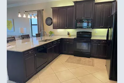 3326 Baltic Dr, Naples, FL 34119 - Photo 4