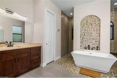 17210 Serengeti Cir, Alva, FL 33920 - Photo 28