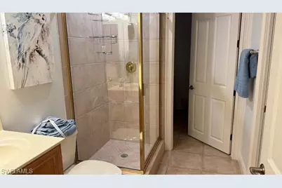 391 4th St S #401, Naples, FL 34102 - Photo 16