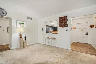 215 Cypress Way E #E2, Naples, FL 34110 - Photo 10