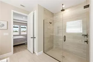 2094 Grove Dr, Naples, FL 34120 - Photo 14