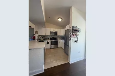 8214 Key Royal Cir Key Royal #131, Naples, FL 34119 - Photo 10