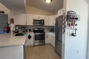 8214 Key Royal Cir Key Royal, Naples, FL 34119 - Photo 10