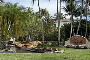 2830 Tiburon Blvd E, Naples, FL 34109 - Photo 4