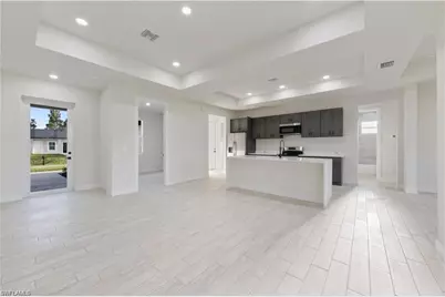 3008 23rd St SW, Lehigh Acres, FL 33976 - Photo 6