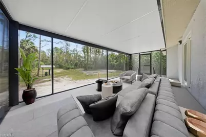 360 Desoto Blvd S, Naples, FL 34117 - Photo 10