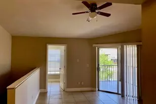 150 Santa Clara Dr, Naples, FL 34104 - Photo 10