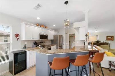 359 Dover Pl #E204, Naples, FL 34104 - Photo 14