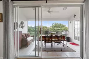 359 Dover Pl, Naples, FL 34104 - Photo 32