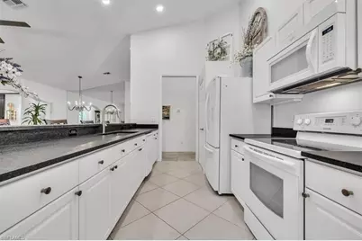 1215 Imperial Dr #60, Naples, FL 34110 - Photo 10