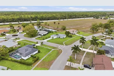 750 Cherry Blossom Ct, Naples, FL 34120 - Photo 32