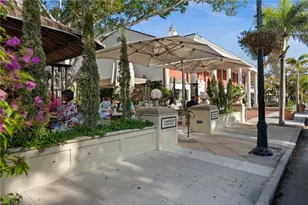 1021 3rd St S, Naples, FL 34102 - Photo 24