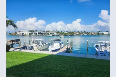 3000 Gulf Shore Blvd N #113, Naples, FL 34103 - Photo 18