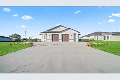 1024 Diplomat Pkwy E #26, Cape Coral, FL 33909 - Photo 2