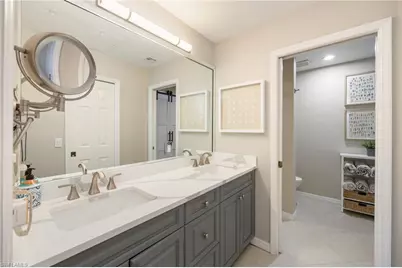 752 Eagle Creek Dr #302, Naples, FL 34113 - Photo 18