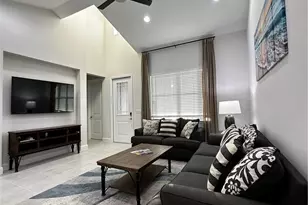 7135 Cayo Coco Ln, Naples, FL 34113 - Photo 6