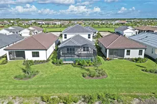 4652 Centaurus Cir, Naples, FL 34120 - Photo 44