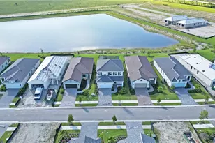 4652 Centaurus Cir, Naples, FL 34120 - Photo 36