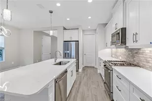 4652 Centaurus Cir, Naples, FL 34120 - Photo 6