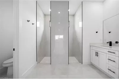 642 NW 28th Ter, Cape Coral, FL 33993 - Photo 24