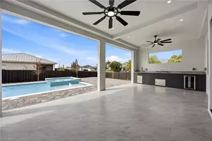 642 NW 28th Terrace, Cape Coral, FL 33993 - Photo 2