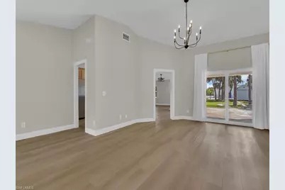 6070 Lancewood Way, Naples, FL 34116 - Photo 6