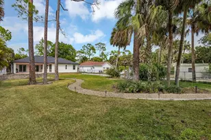 6070 Lancewood Way, Naples, FL 34116 - Photo 36