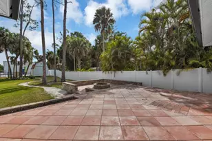 6070 Lancewood Way, Naples, FL 34116 - Photo 38