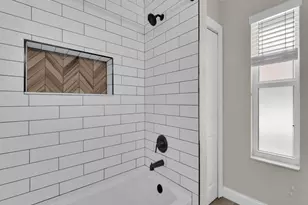 6070 Lancewood Way, Naples, FL 34116 - Photo 14