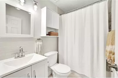 534 Leawood Cir, Naples, FL 34104 - Photo 14