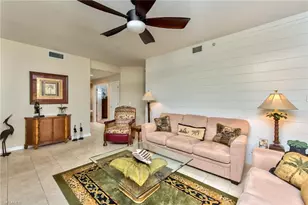 2190 Arielle Dr, Naples, FL 34109 - Photo 4