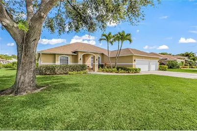 2031 Teagarden Ln, Naples, FL 34110 - Photo 4