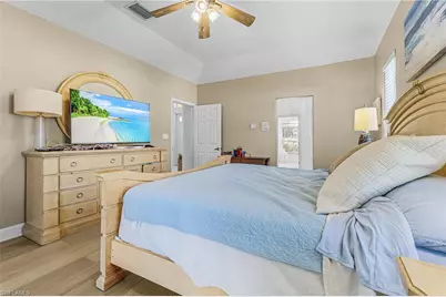 2031 Teagarden Ln, Naples, FL 34110 - Photo 8