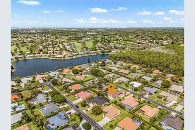 2031 Teagarden Ln, Naples, FL 34110 - Photo 28